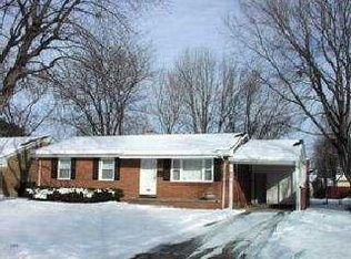 824 Cherry Ln, Waterville, OH 43566
