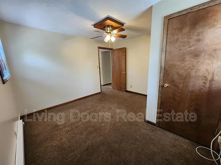 2601 N 58th St #3 — Photo 7