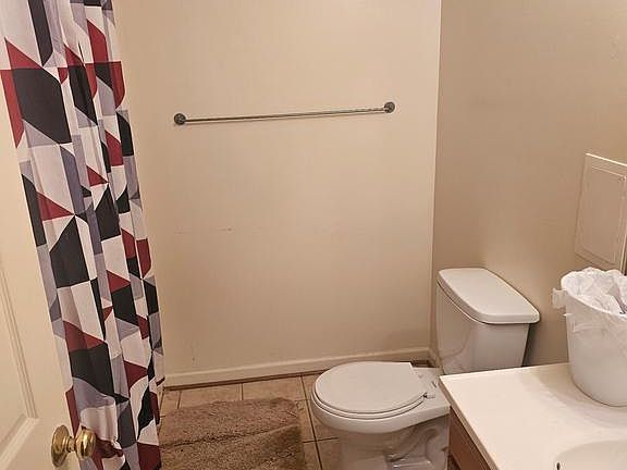 2nd image of 1030 Betsy Ross Ct