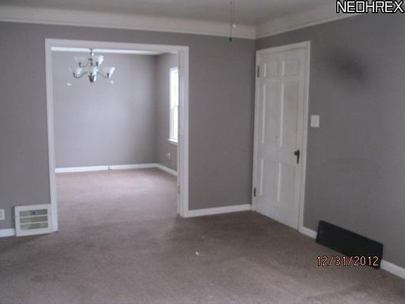 5th image of 20651 S Lake Shore Blvd