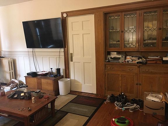 5th image of 273 Richmond Ave APT 8