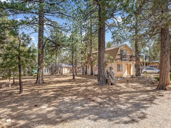 523 Wabash Ln, Sugarloaf, CA 92386