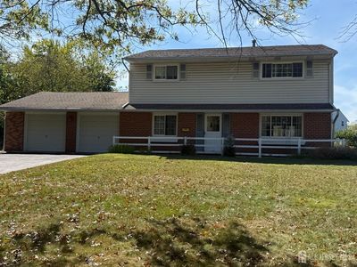 3 Dundee Rd, Kendall Park, NJ, 08824