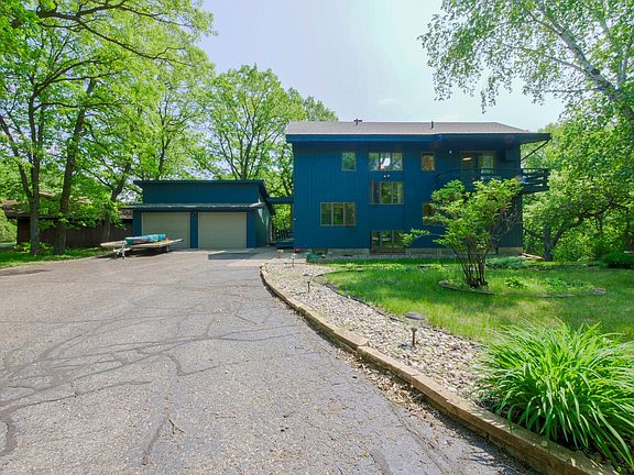 2nd image of 23565 Oak Ln