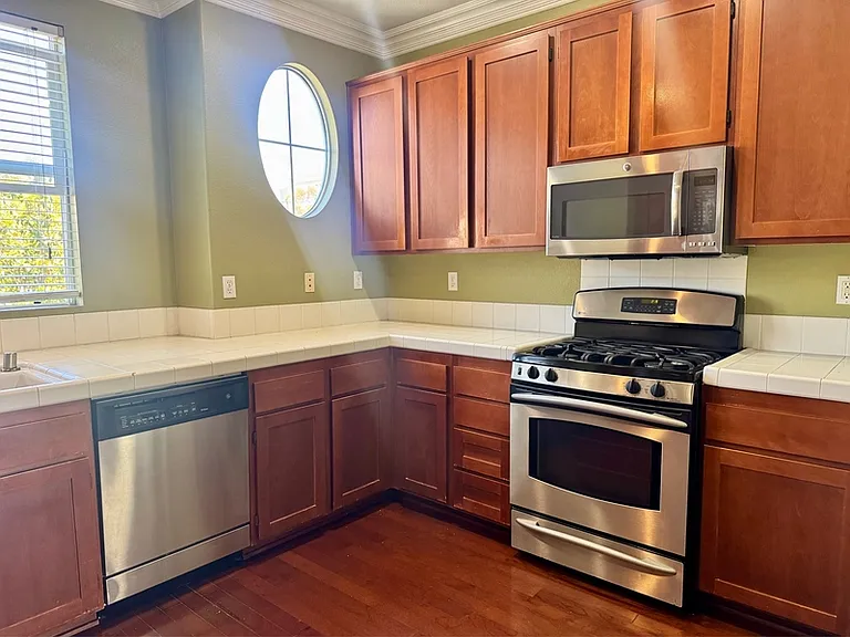 1190 Elfin Forest Rd W #1 — Photo 3