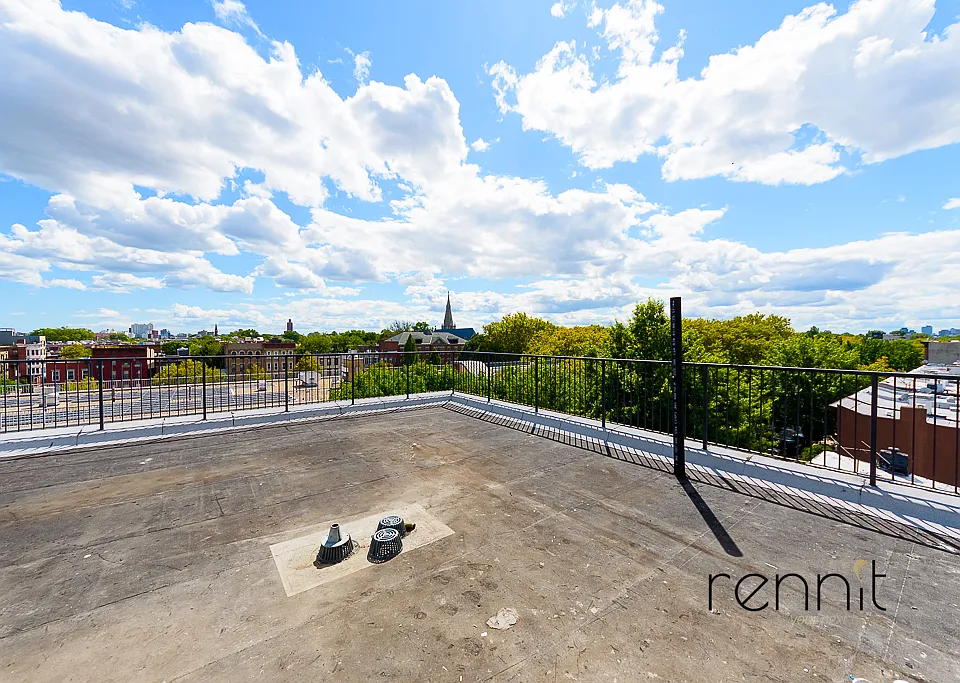 805 Monroe St #4D