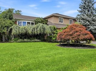 30 Harriet Drive, Syosset, NY 11791
