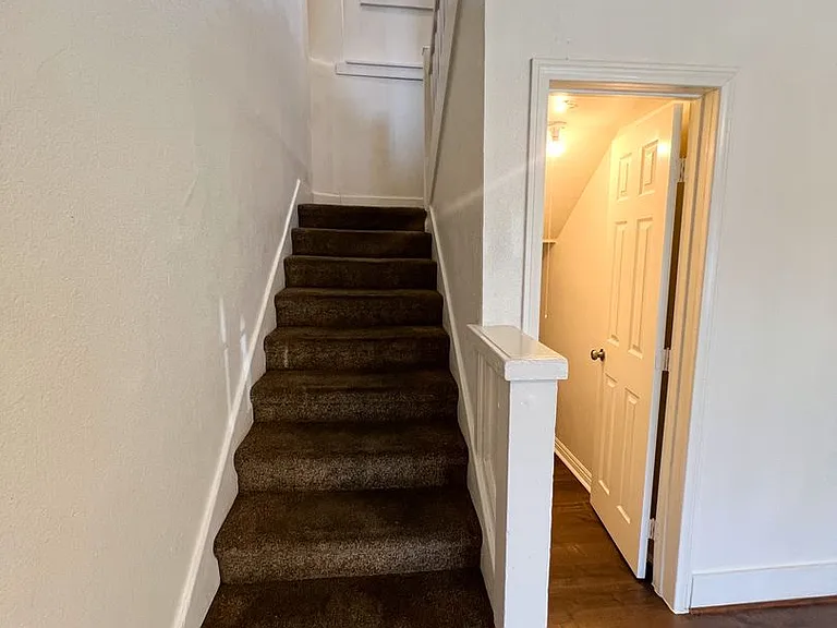 936 Olive Ave — Photo 8