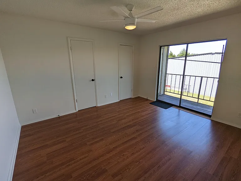 4307 S 1st St #202 — Photo 20