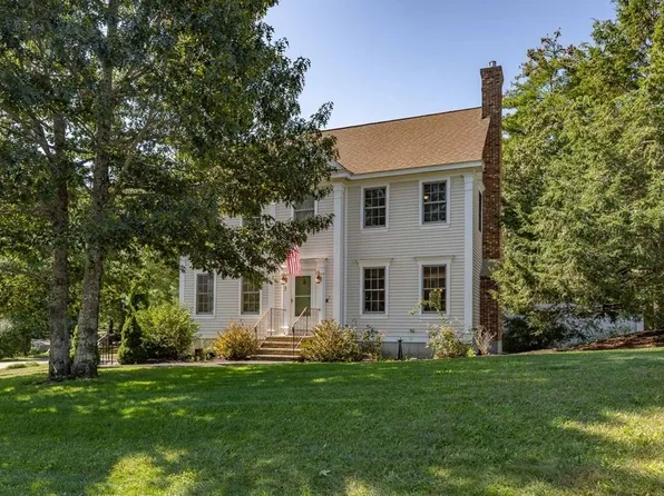 3 Mason Ln Unit 3, Salisbury, MA 01952