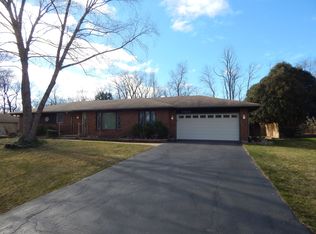 3403 Shelburne Dr, Rockford, IL 61109