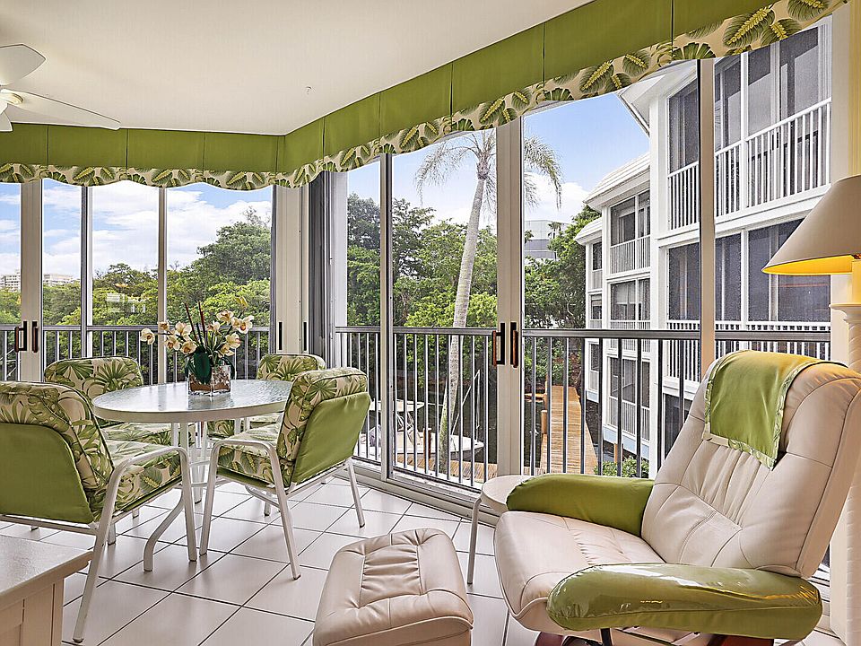 1st image of 700 NE Harbour Terrace #2310