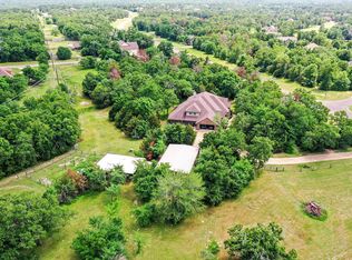 17899 Saddle Creek Dr, College Station, TX 77845