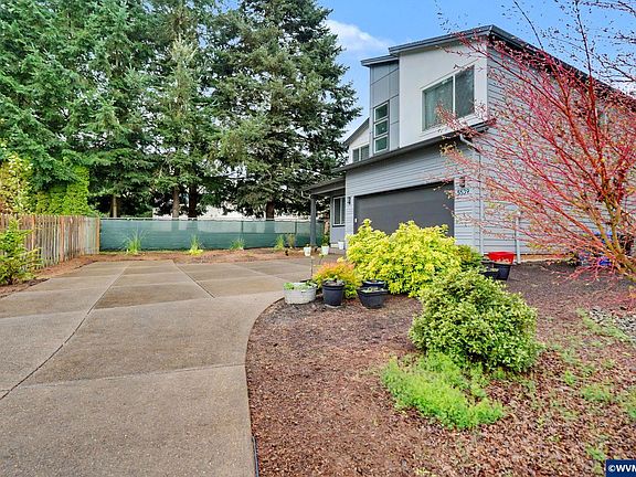 4th image of 5539 Crossler Meadow Loop SE