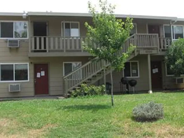 10500 Saltana Way, Rancho Cordova, CA 95670