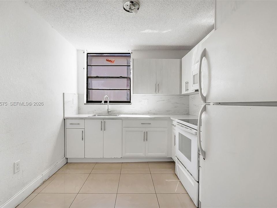 1st image of 1798 NW 55th Ave APT 202