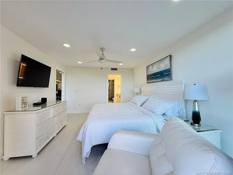 8800 S Ocean Dr #102 — Photo 50