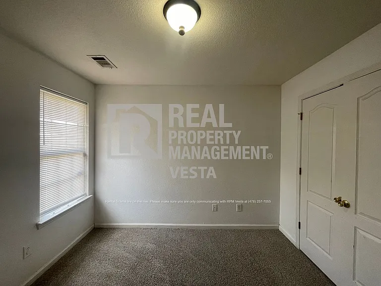 451 Crabapple Pl — Photo 12