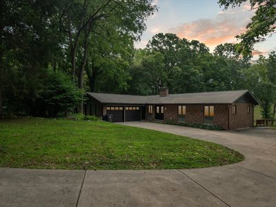 5700 Eggert Pl, Brighton, MI, 48116