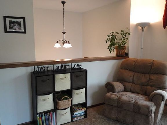 4th image of 5521 Valley Dr