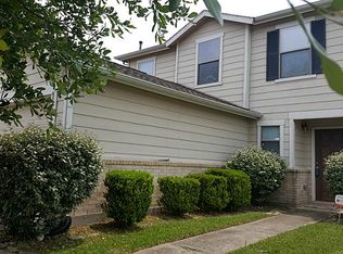 310 Remington Ridge Dr, Houston, TX 77073