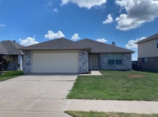 9269 Saint Martin Rd, Fort Worth, TX 76123