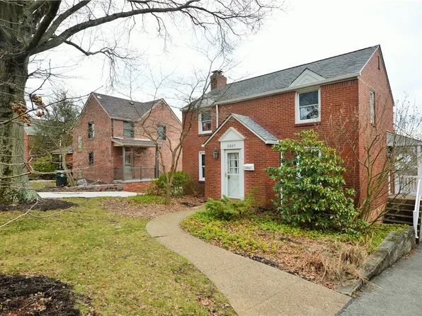 5257 Greenridge Dr, Pittsburgh, PA 15236