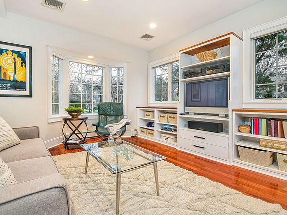 1 Richelieu Rd Scarsdale, NY ( 04 of 23 ).jpg