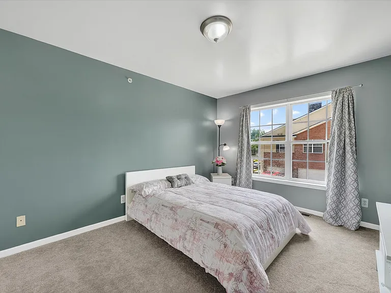 23668 Northstone Village Dr — Photo 22