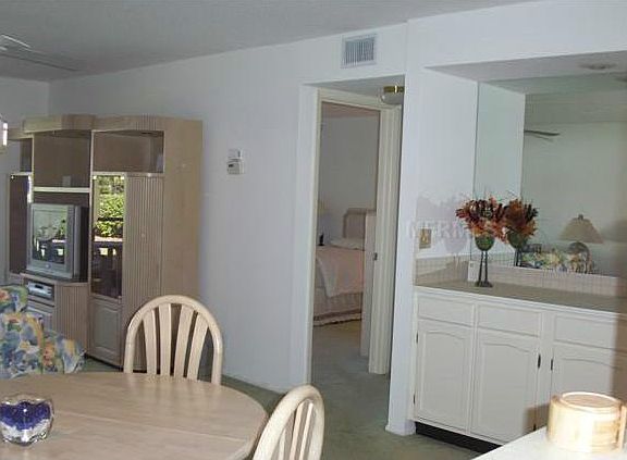 4th image of 766 Avenida Estancia APT I