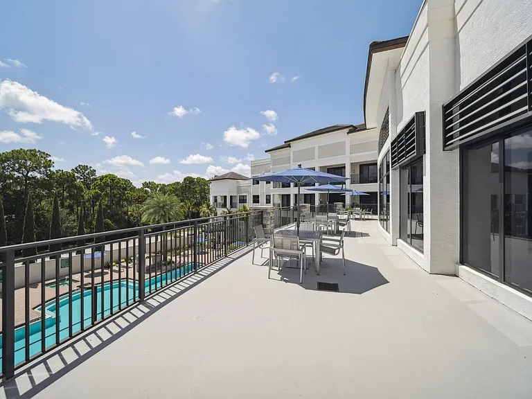 Central Gardens Grand — Photo 9