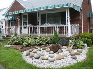 94 Shamokin Dr, Lackawanna, NY 14218