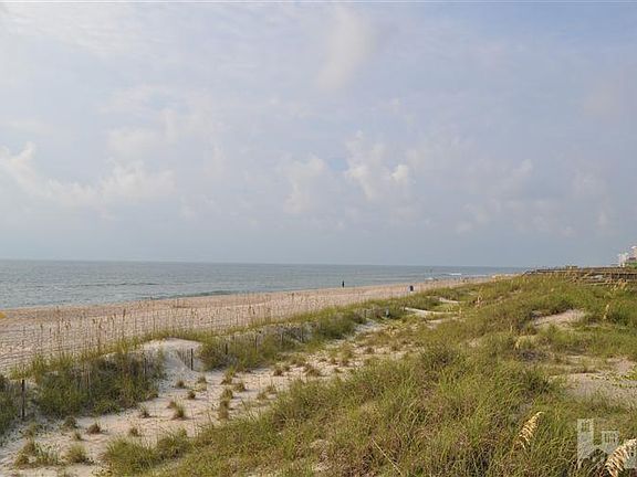 5th image of 1009 S Carolina Beach Avenue