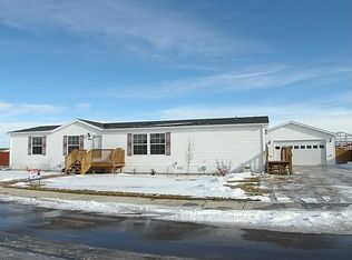 1902 Plumcreek Ct, Gillette, WY 82716