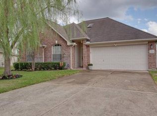 8938 Paladora Park Ln, Houston, TX 77083