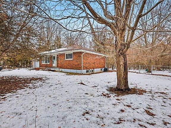 3rd image of 606 Glen Miller Rd