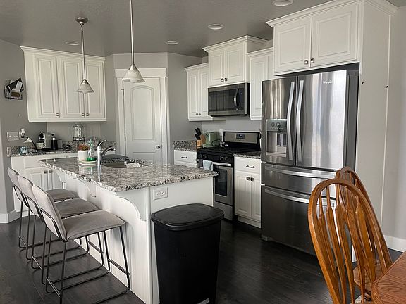 3rd image of 15317 S Tarawa Dr
