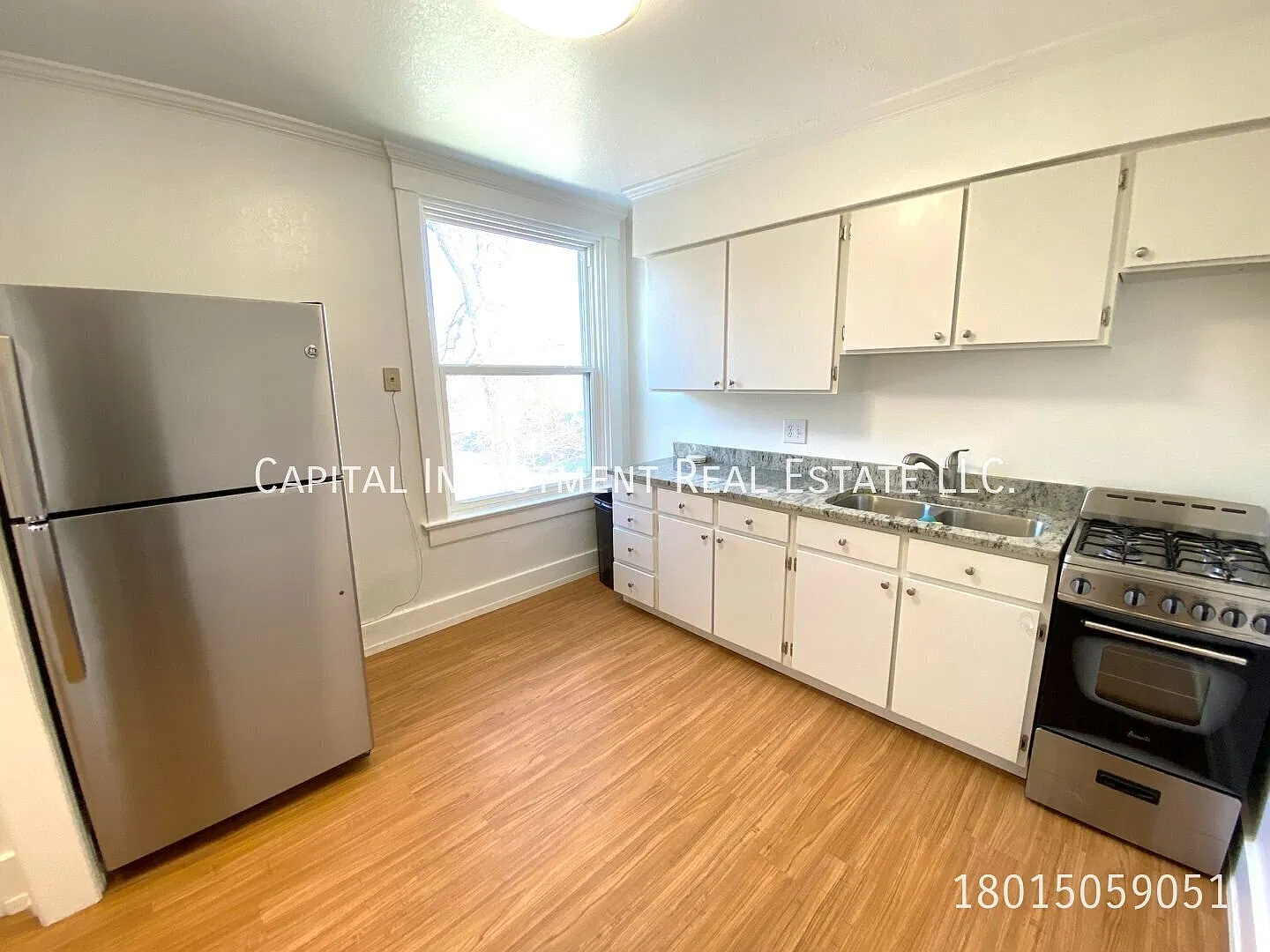 Updated 1-Bedroom Apartment | Washer/Dryer + A/C Included! — Photo 4