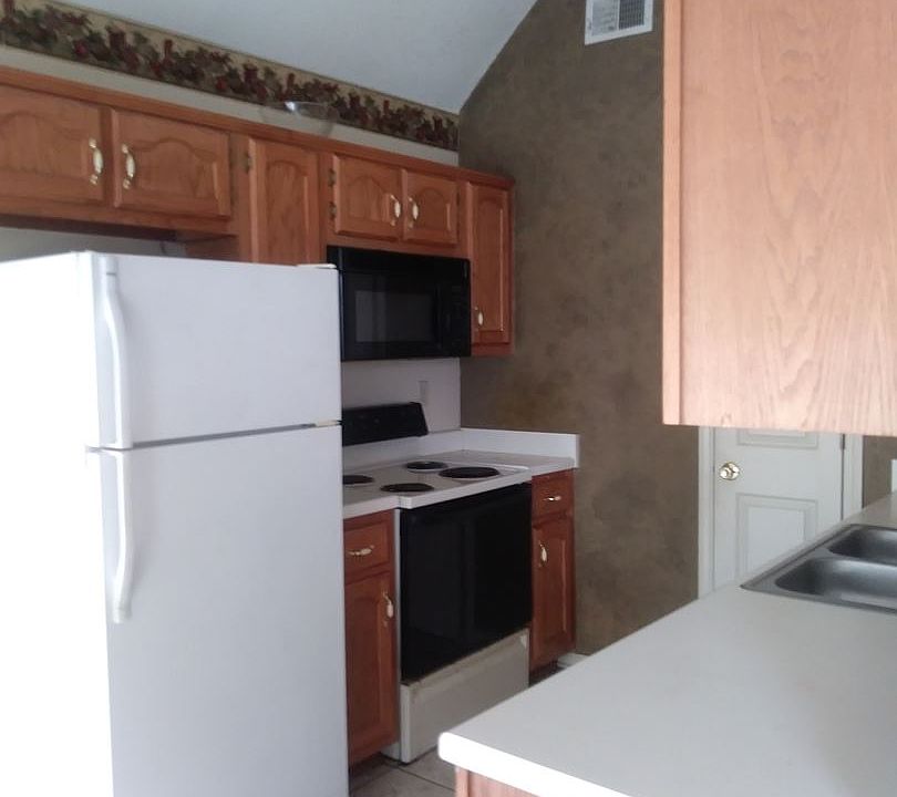 2nd image of 5751 Alexandria Ln