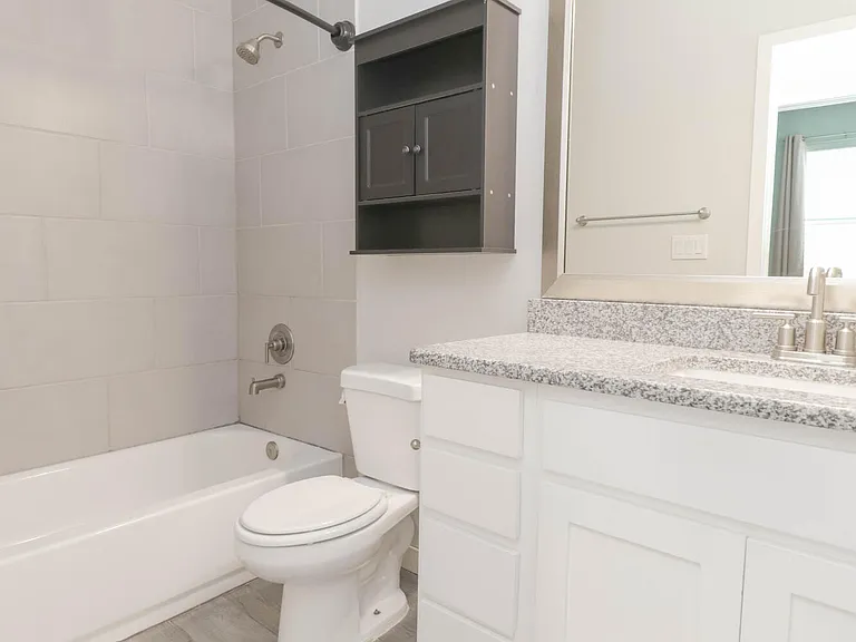 12832 Haxby St — Photo 26