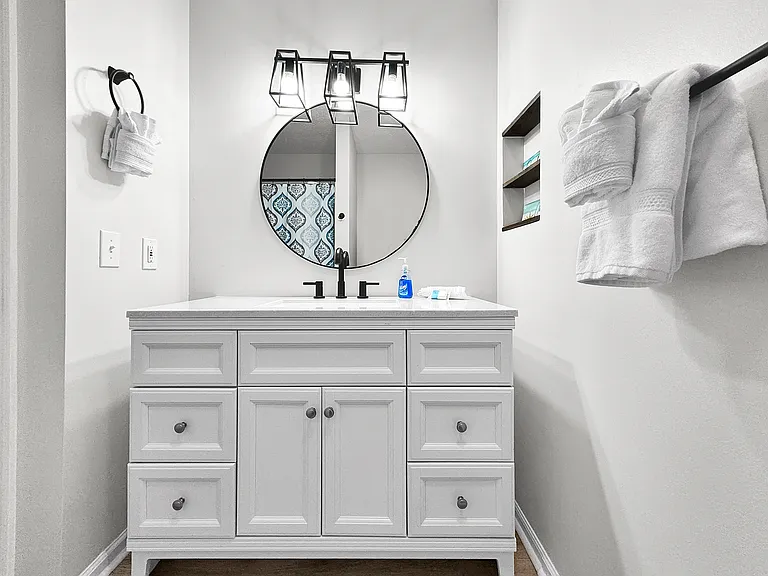 11720 Seashore Ln — Photo 22