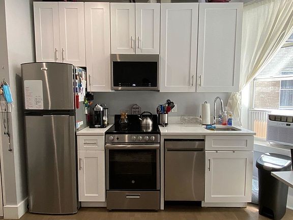 5th image of 291 Lincoln Pl #B88