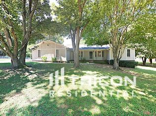 146 Meadow Ridge Dr, Stockbridge, GA 30281