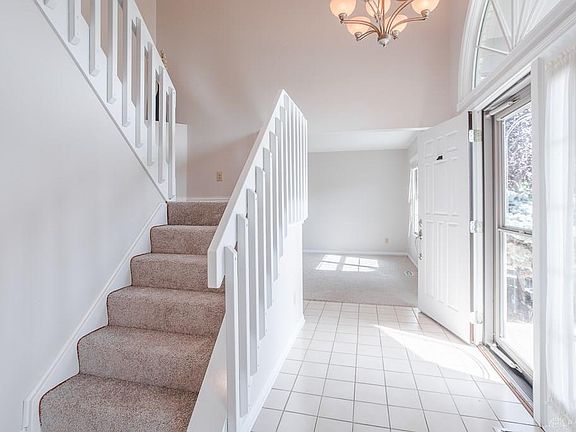 5th image of 1621 Sunnington Grove Dr