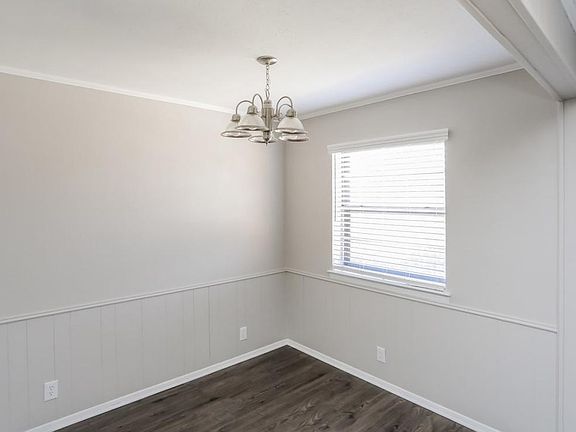 5th image of 8280 Durham Dr