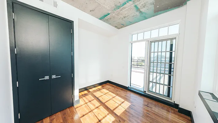 Rented by Nooklyn NYC LLC | media 25