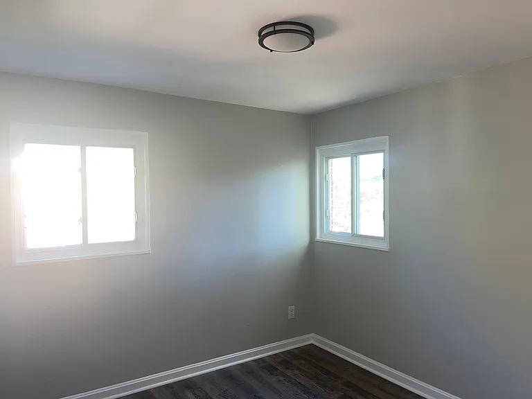 4016 Murdock St — Photo 3