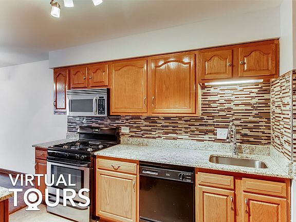 5th image of 7251 Randolph St APT B10
