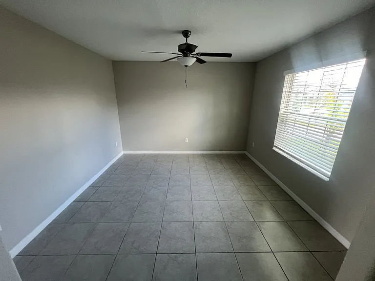9413 Channing Hill Dr — Photo 2