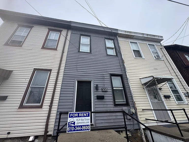 335 S 9th St — Photo 18